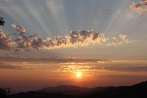 Lever de soleil sur la vallée de Lamastre (07)