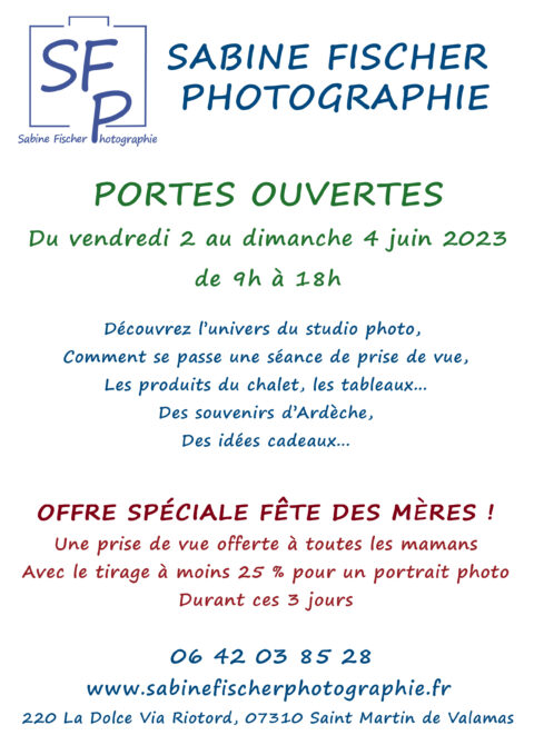 Affiche portes ouvertes et offre fêtes des mères