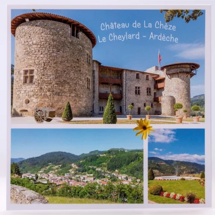 Carte postale carrée Château de La Chèze et vue Le Cheylard